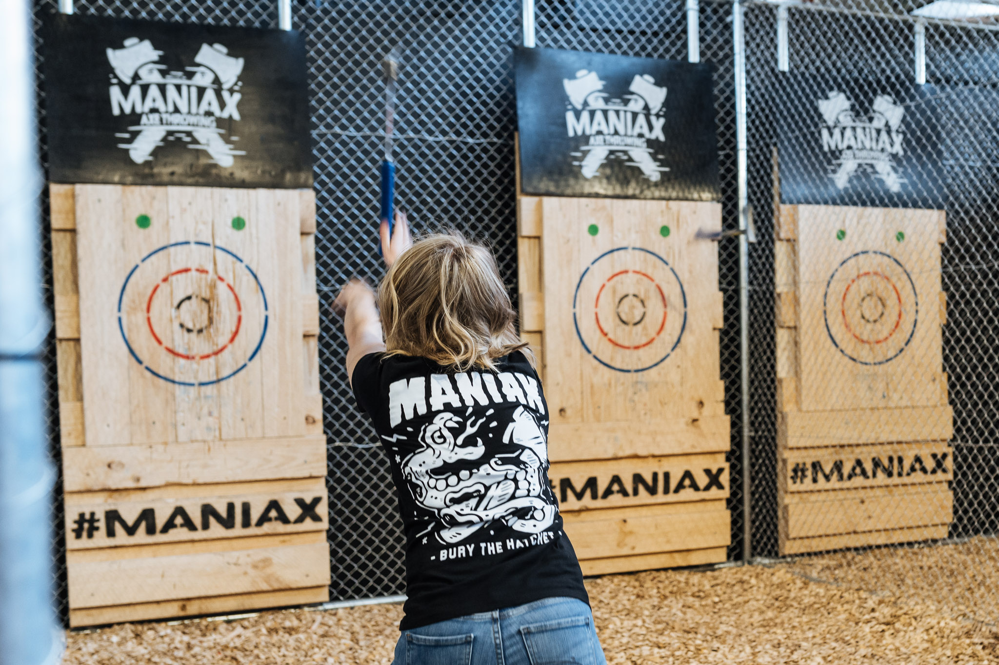 Maniax Axe Throwing Opens in Thebarton